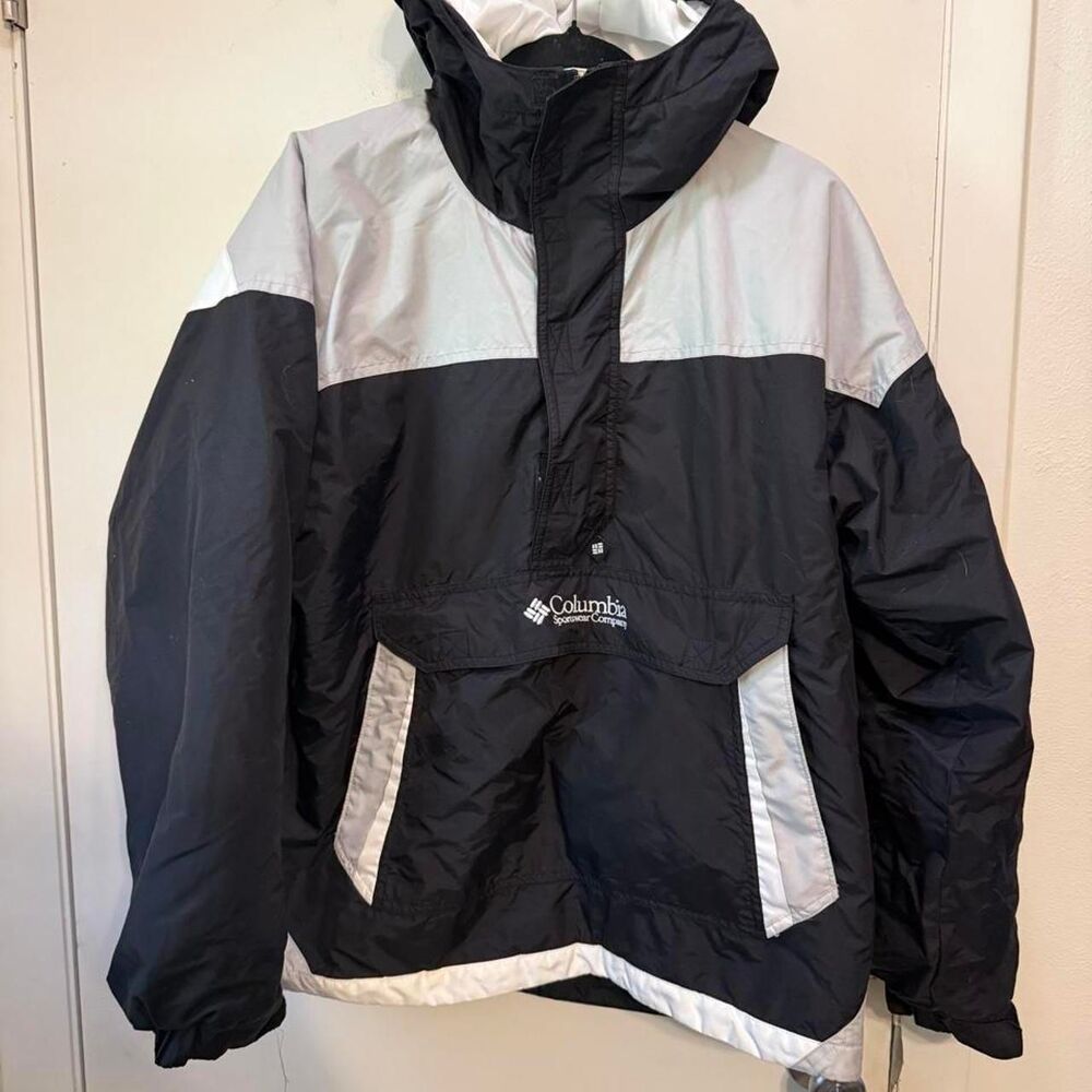 Columbia-sportswear Men's Black and Navy Jacket
